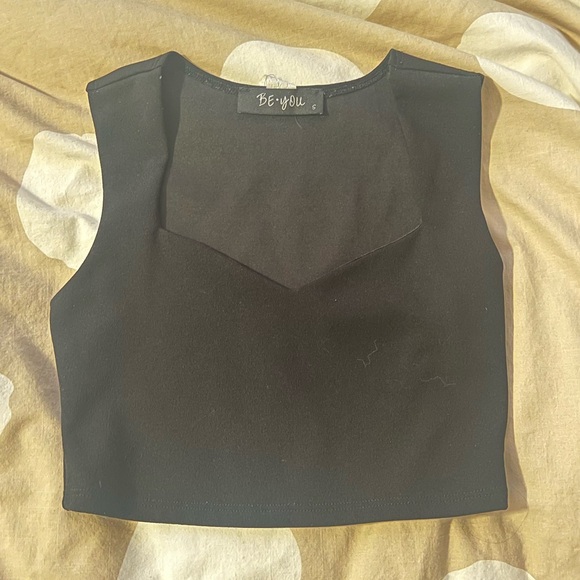 Small Women’s Black Top - Picture 1 of 1